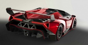 Lamborghini-Veneno-Roadster2-640x328