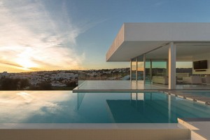 Villa-Escarpa-Architecture-101