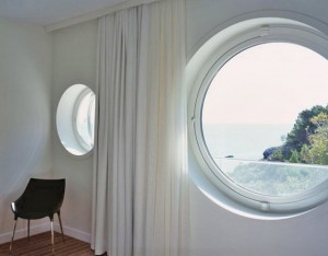 Yacht-House3-640x501