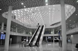 Shenzhen-International-Airport-3-640x424